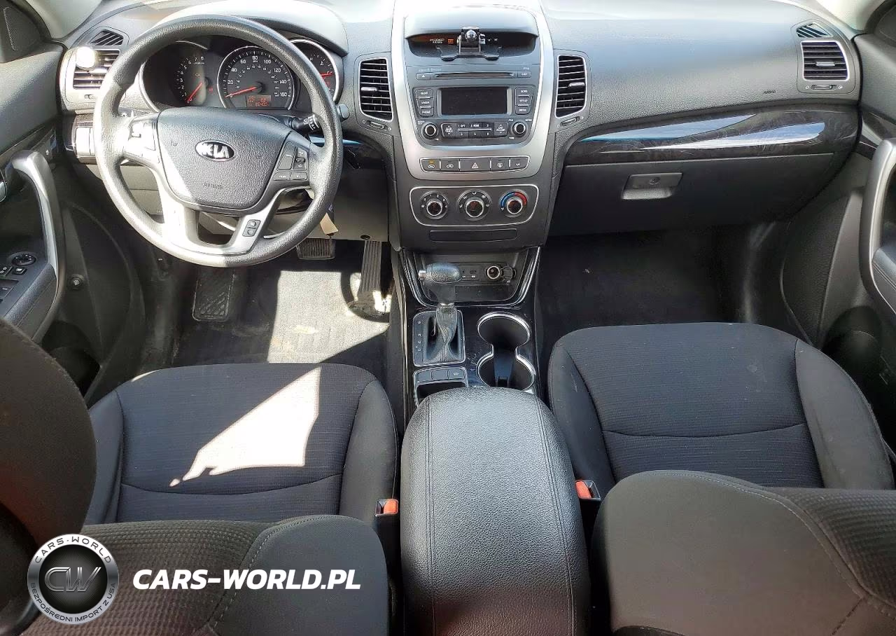 2015 Kia Sorento Lx VIN:5XYKT4A73FG640516 - 8