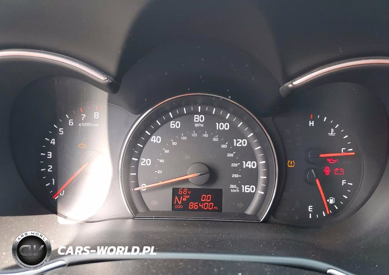 2015 Kia Sorento Lx VIN:5XYKT4A73FG640516 - 9