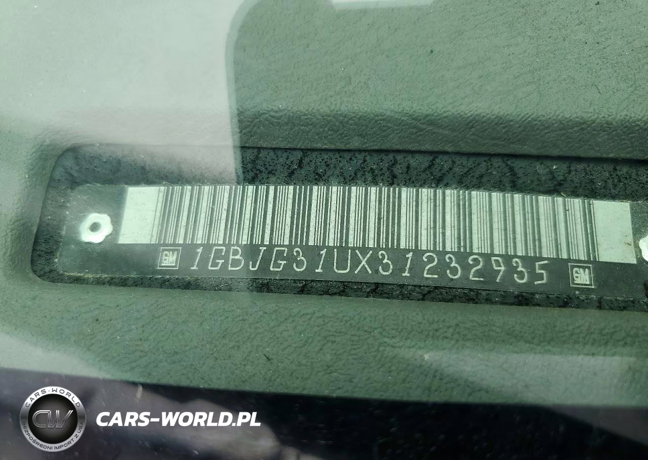 2003 Chevrolet Express G3500 VIN:1GBJG31UX31232935 - 13