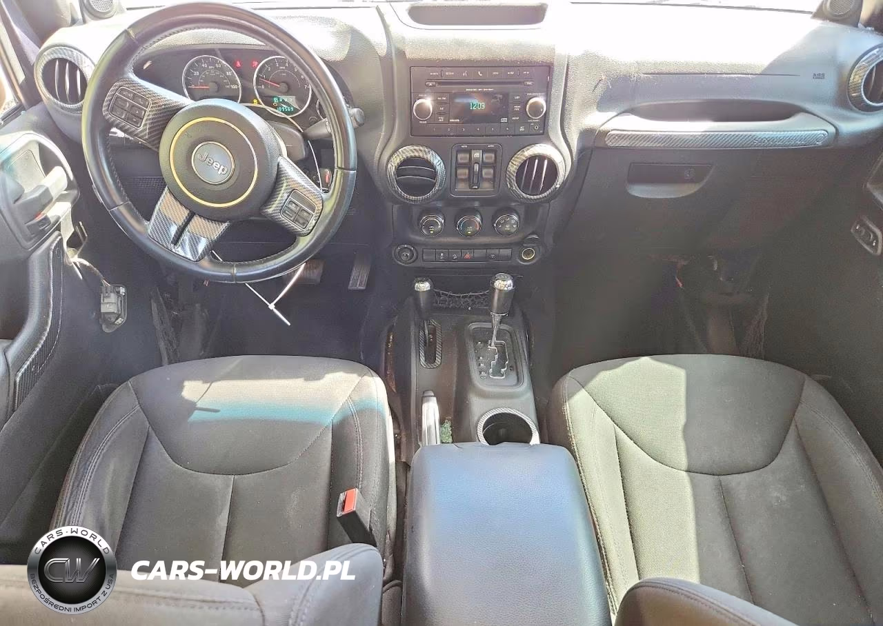 2013 Jeep Wrangler Unlimited Sahara VIN:1C4BJWEG4DL608607 - 8