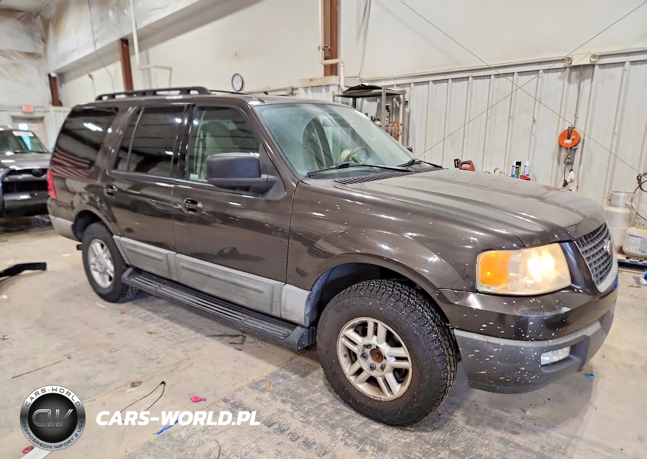 2005 Ford Expedition Xlt VIN:1FMPU16595LB06671 - 4
