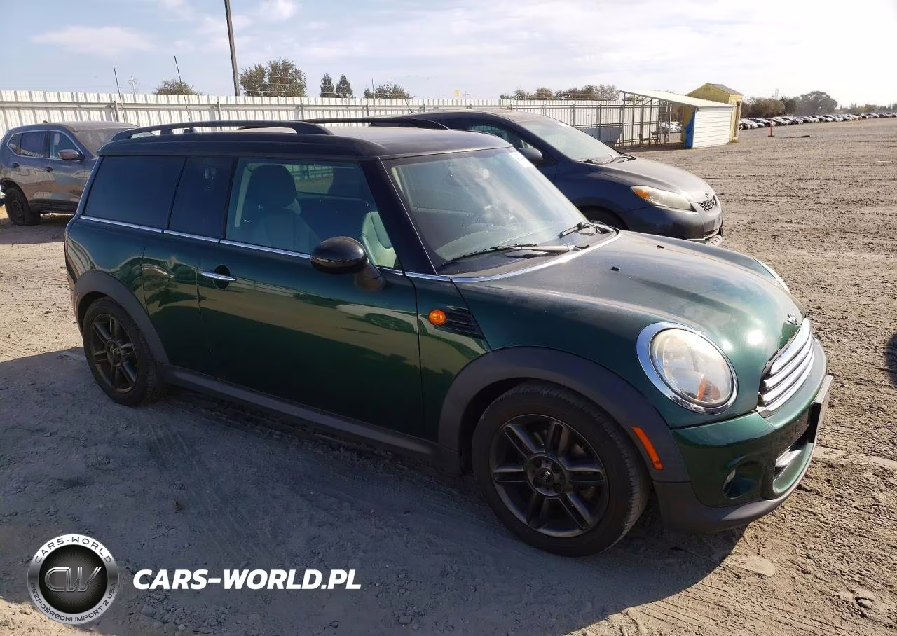 2011 Mini Cooper Clubman VIN:WMWZF3C54BTX82199 - 4