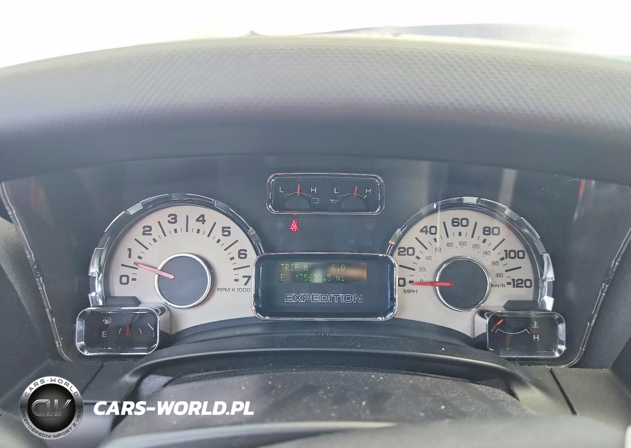 2007 Ford Expedition Eddie Bauer VIN:1FMFU17557LA40987 - 9