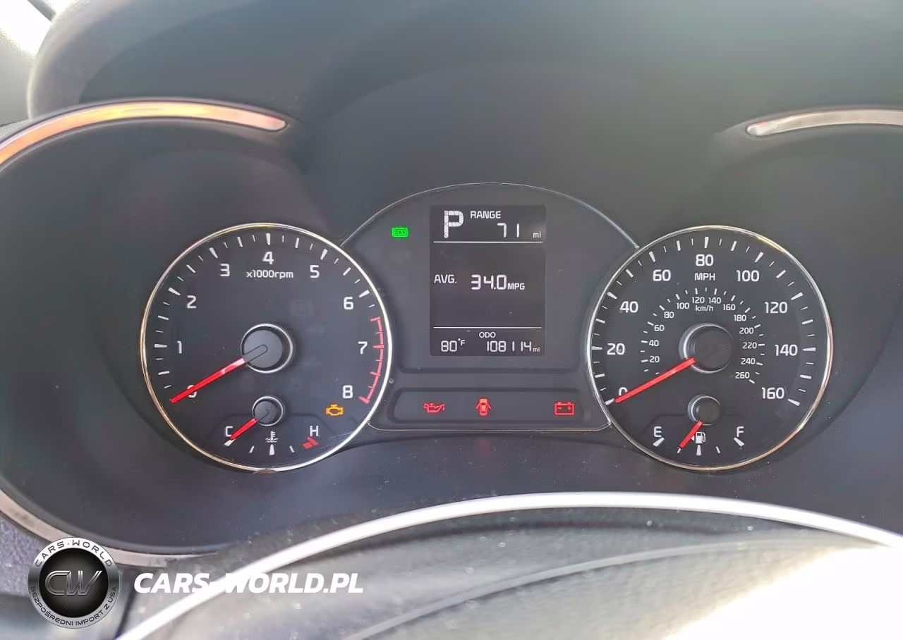 2018 Kia Forte Lx VIN:3KPFK4A76JE231145 - 9