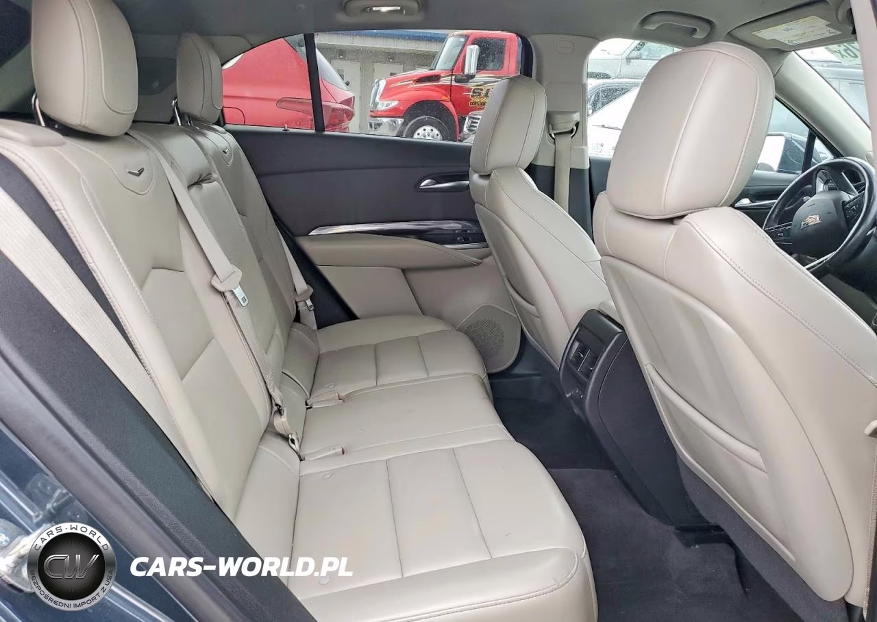 2019 Cadillac Xt4 Luxury VIN:1GYFZBR44KF198254 - 11