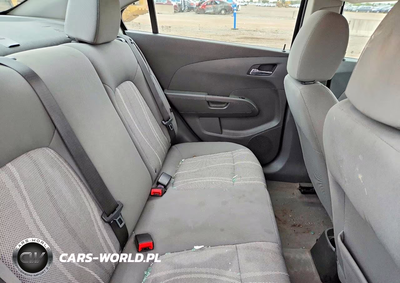 2020 Chevrolet Sonic Lt VIN:1G1JD5SB3L4129621 - 10