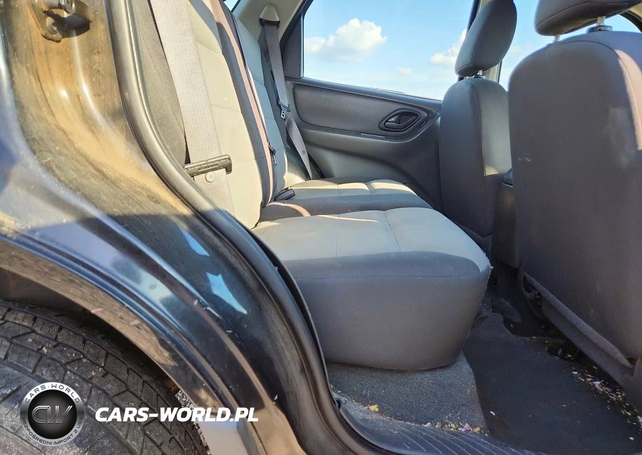 2007 Ford Escape Xls VIN:1FMCU02Z77KB87177 - 10