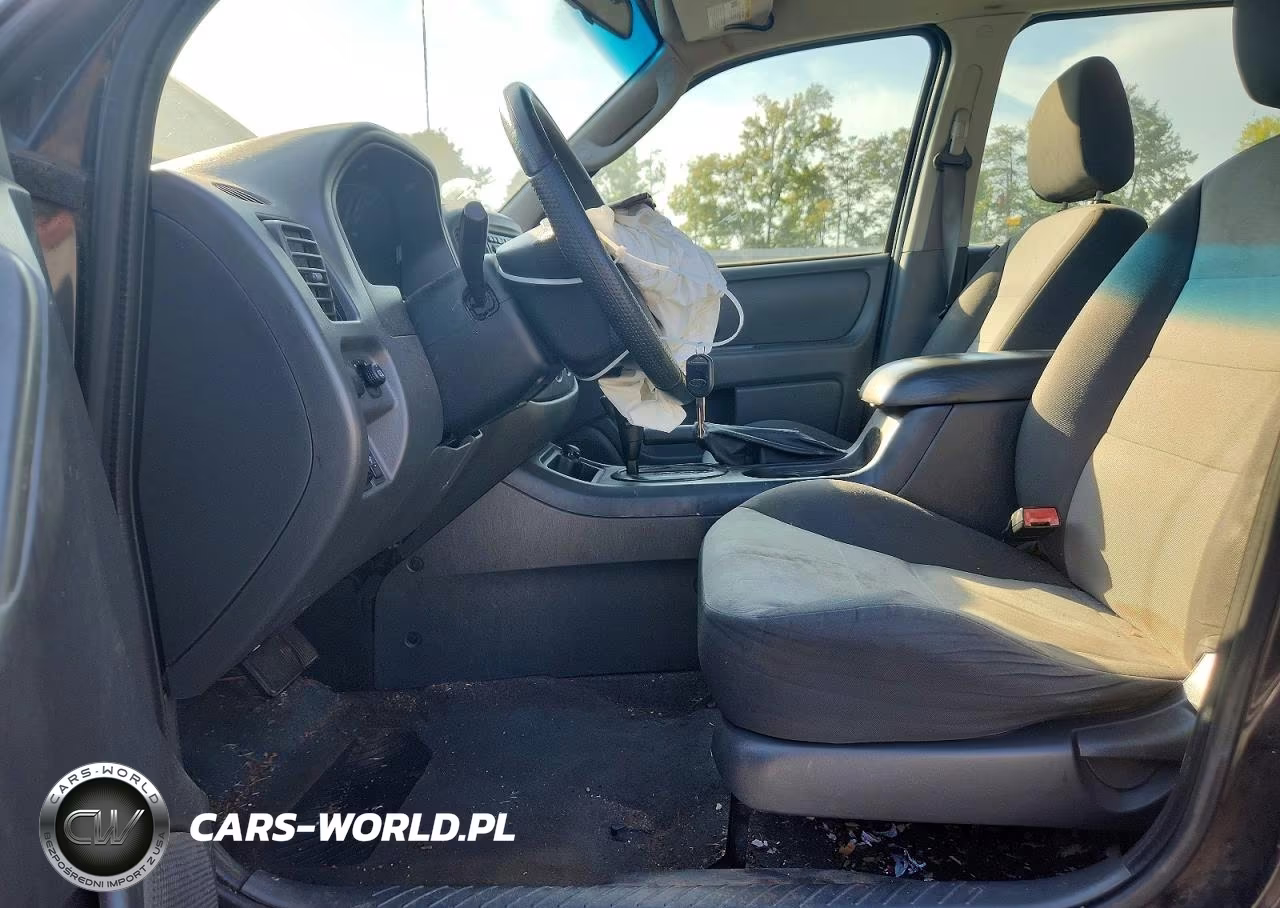 2007 Ford Escape Xls VIN:1FMCU02Z77KB87177 - 7