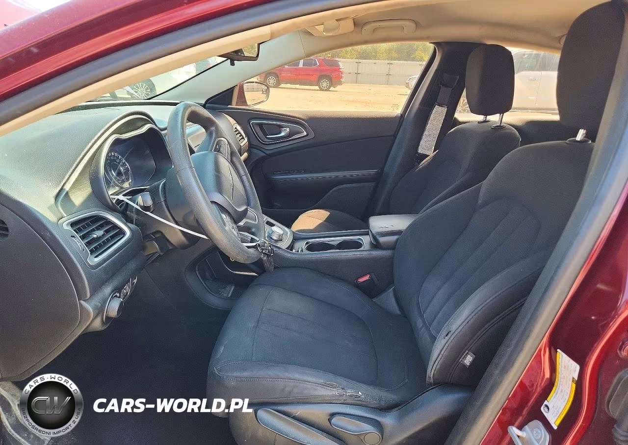 2015 Chrysler 200 Limited VIN:1C3CCCAB6FN677611 - 7