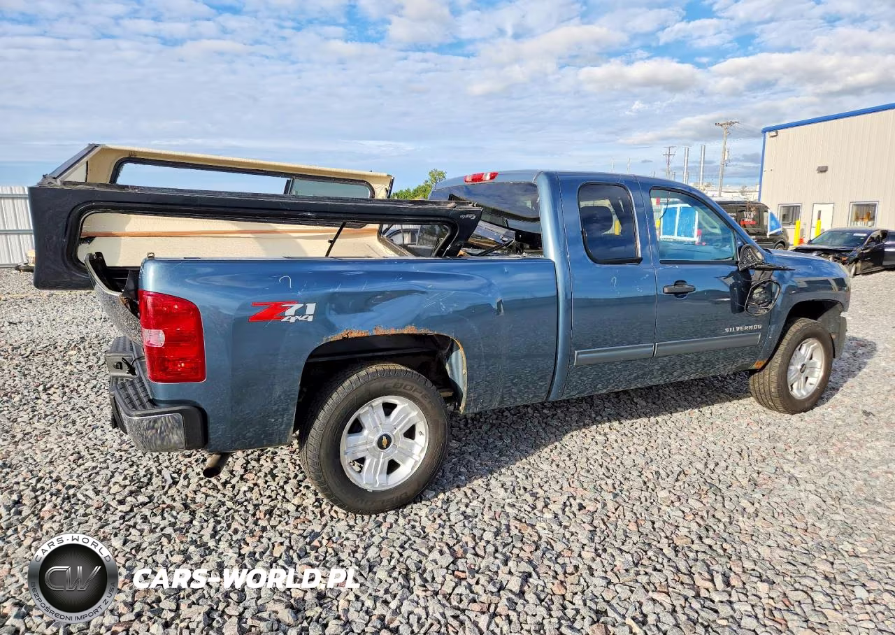 2013 Chevrolet Silverado K1500 Lt VIN:1GCRKSE71DZ124976 - 3