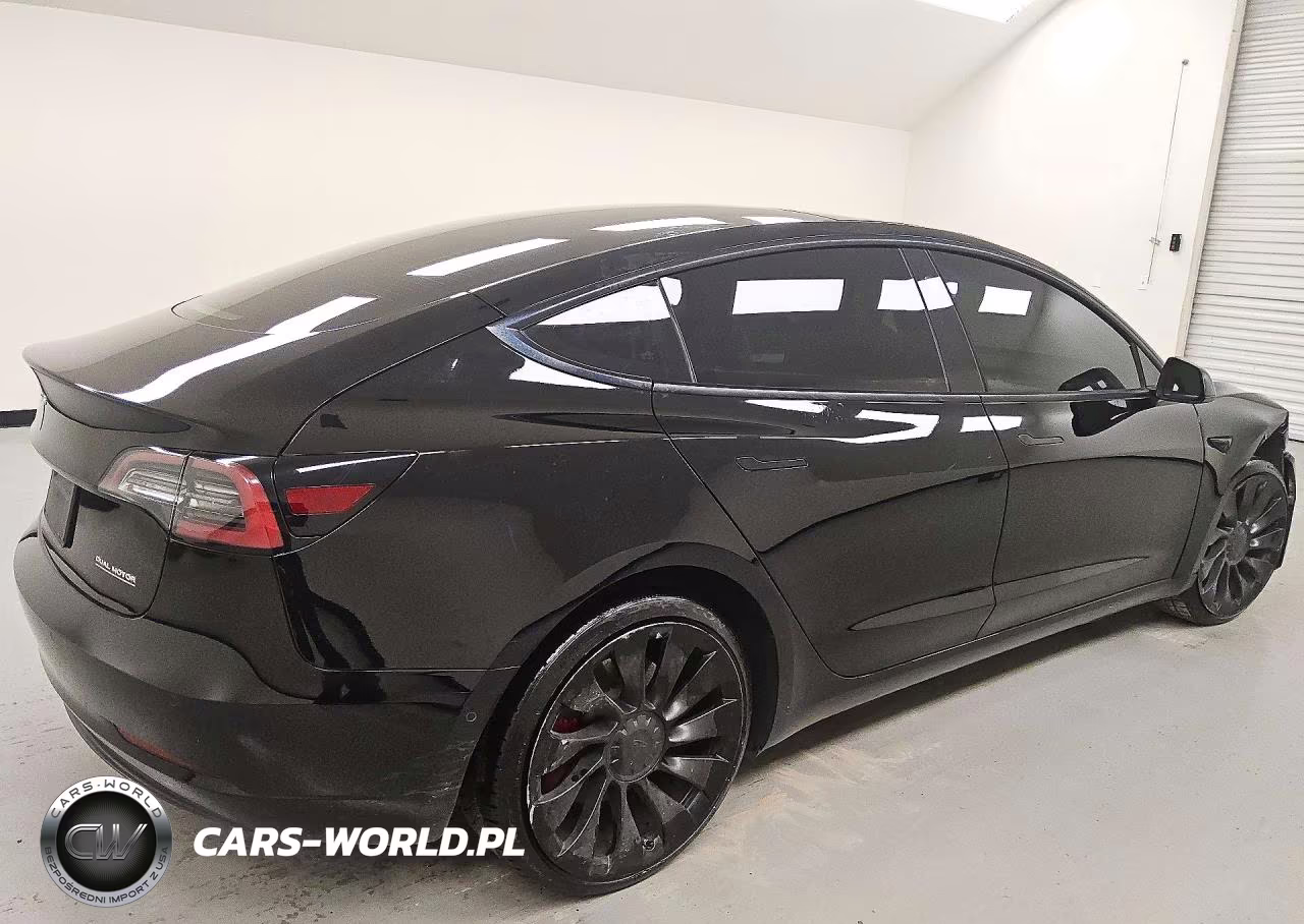 2022 Tesla Model 3 VIN:5YJ3E1ECXNF258493 - 3