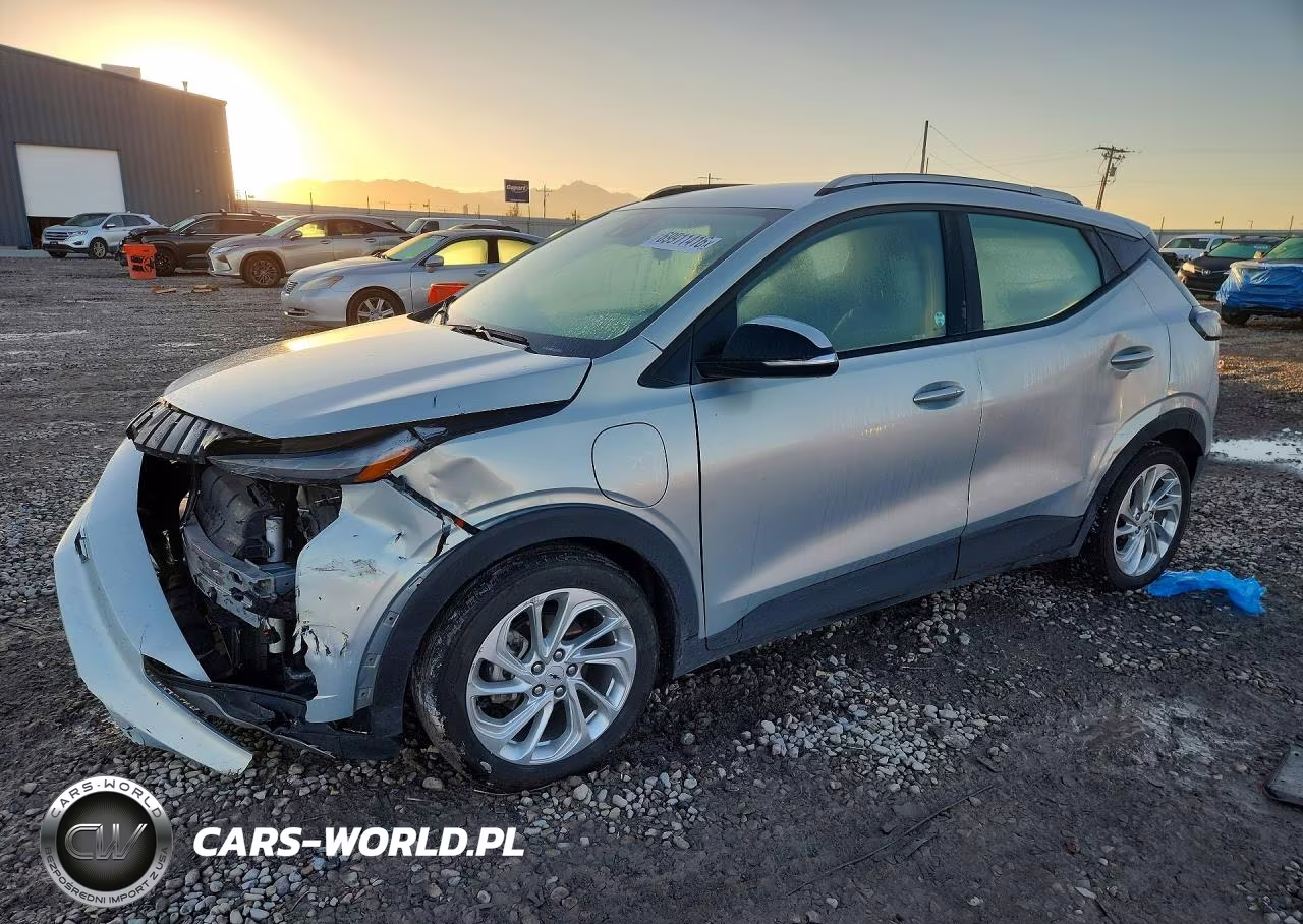 2023 Chevrolet Bolt Euv Lt VIN:1G1FY6S01P4207379 - 1
