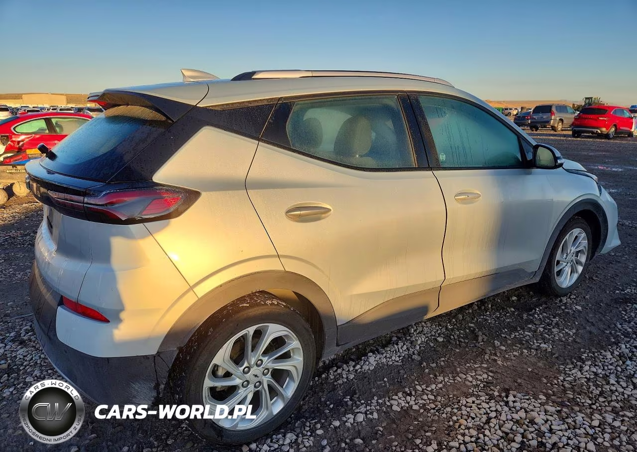 2023 Chevrolet Bolt Euv Lt VIN:1G1FY6S01P4207379 - 3