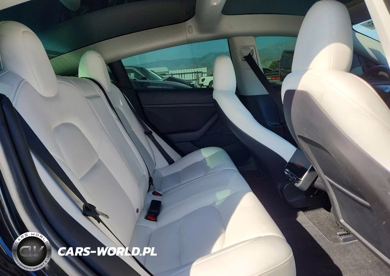 2023 Tesla Model 3 VIN:5YJ3E1EC0PF631530 - 11
