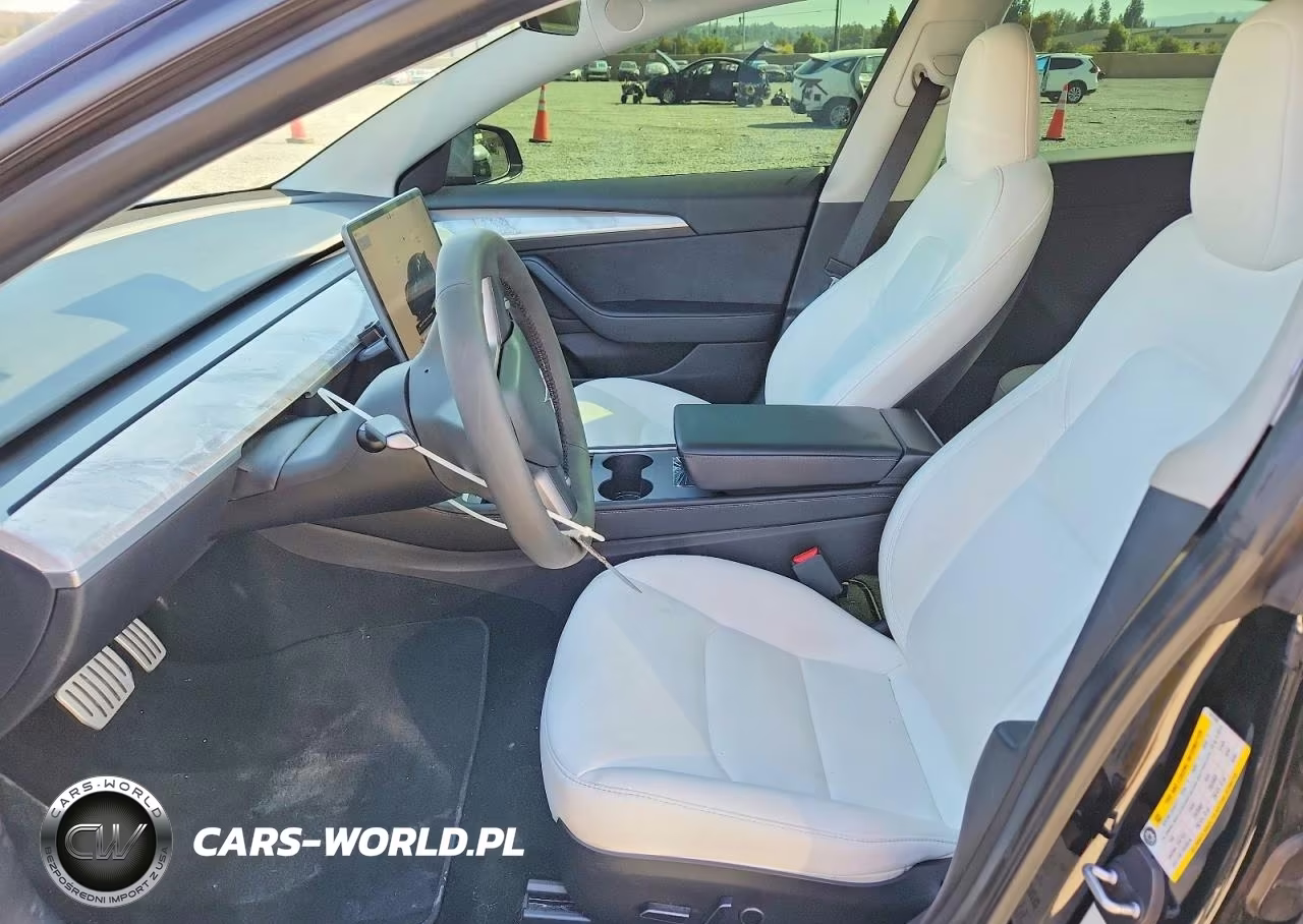 2023 Tesla Model 3 VIN:5YJ3E1EC0PF631530 - 7