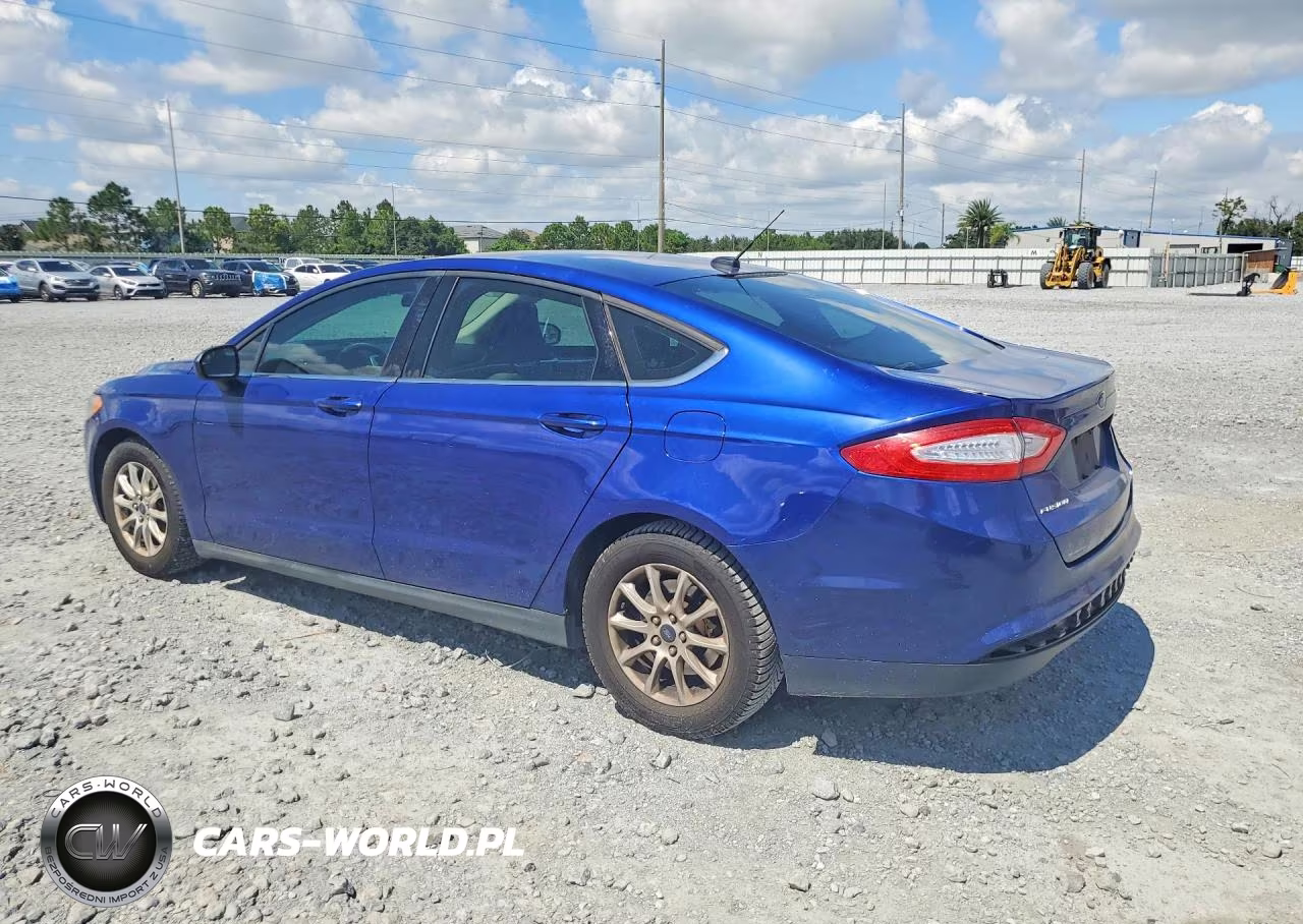 2016 Ford Fusion S VIN:3FA6P0G77GR110570 - 2