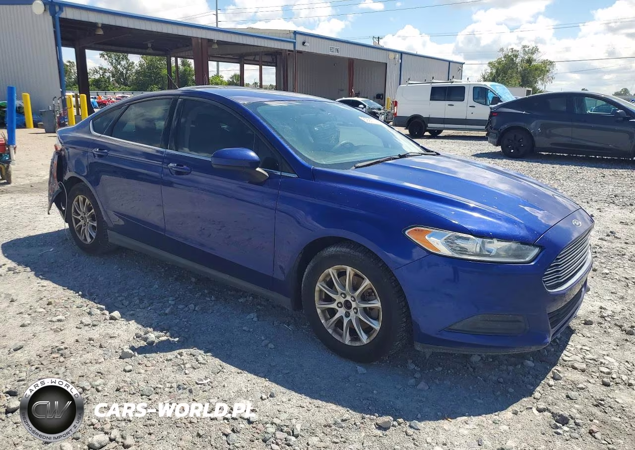 2016 Ford Fusion S VIN:3FA6P0G77GR110570 - 4