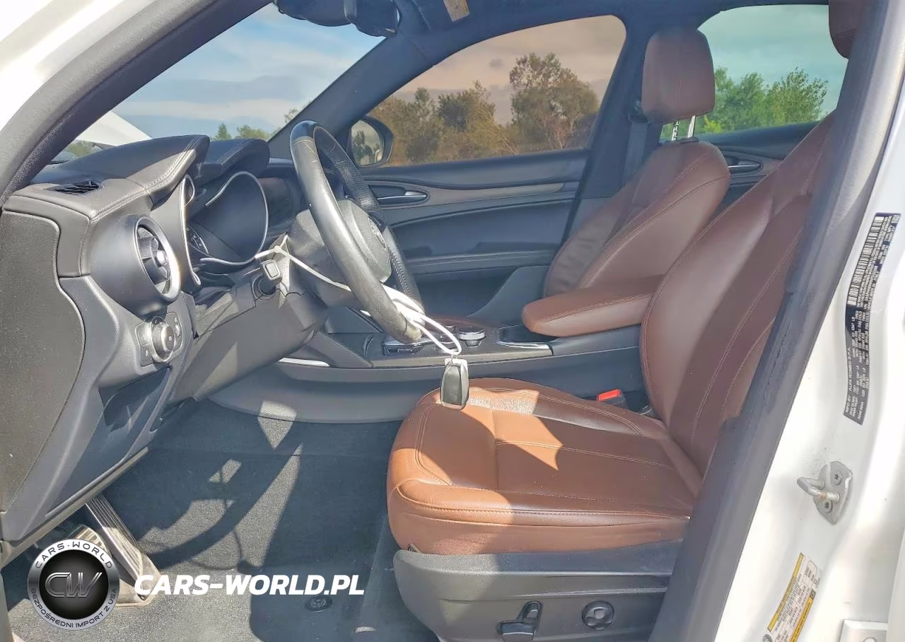 2022 Alfa Romeo Stelvio Ti VIN:ZASPAKBNXN7D32288 - 7