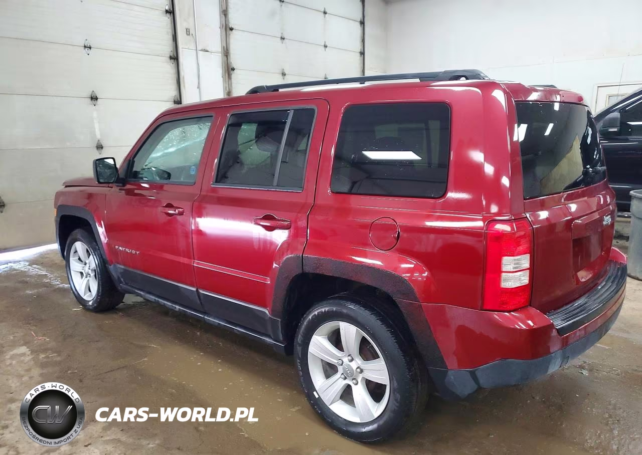 2016 Jeep Patriot Latitude VIN:1C4NJPFB3GD678054 - 2