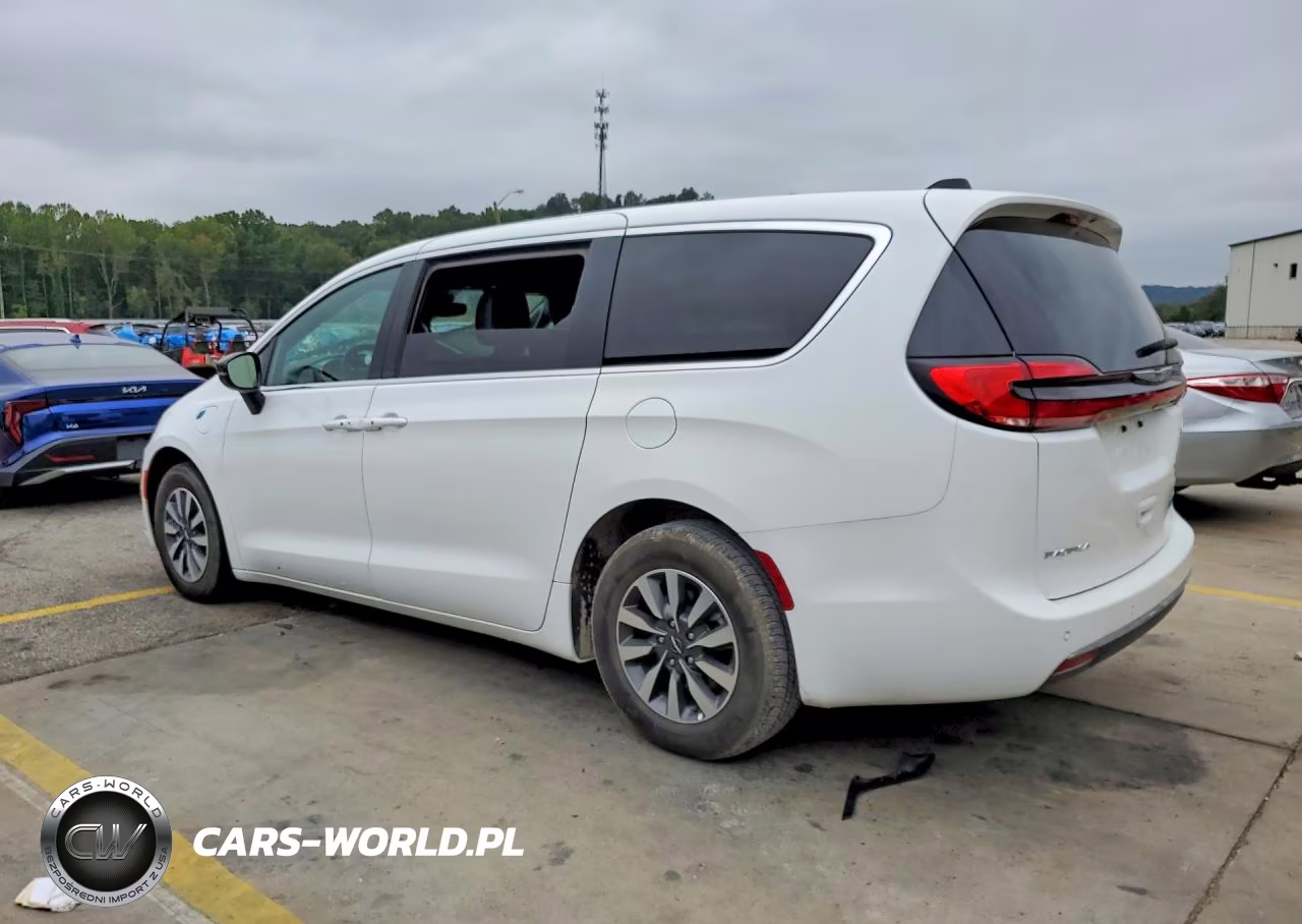 2025 Chrysler Pacifica Hybrid Select VIN:2C4RC1S74SR565696 - 2