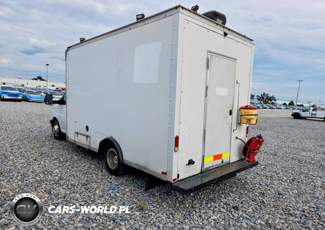 2018 Chevrolet Express Box Truck VIN:1HA6GUCG6JN004575 - 2