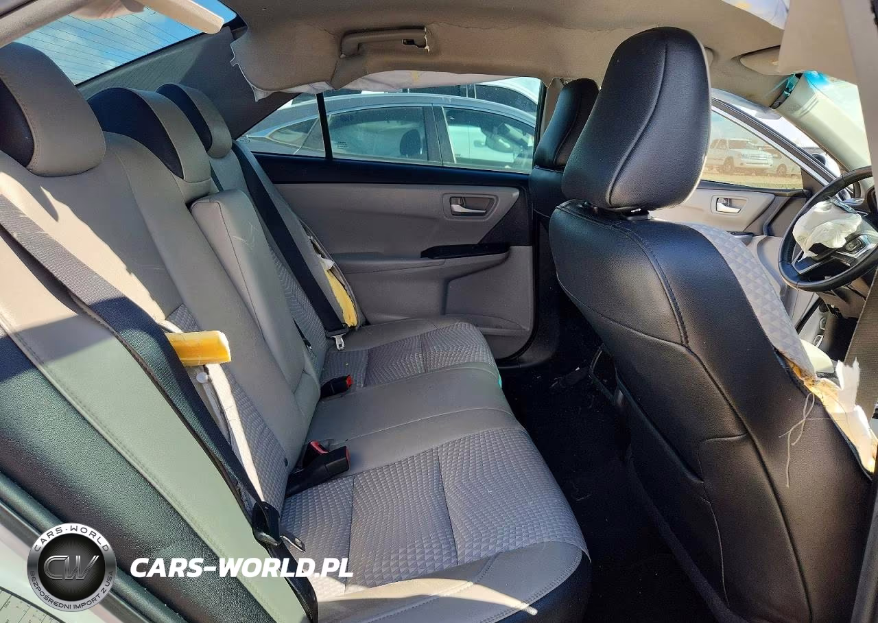 2015 Toyota Camry Se VIN:4T1BF1FK9FU039821 - 10
