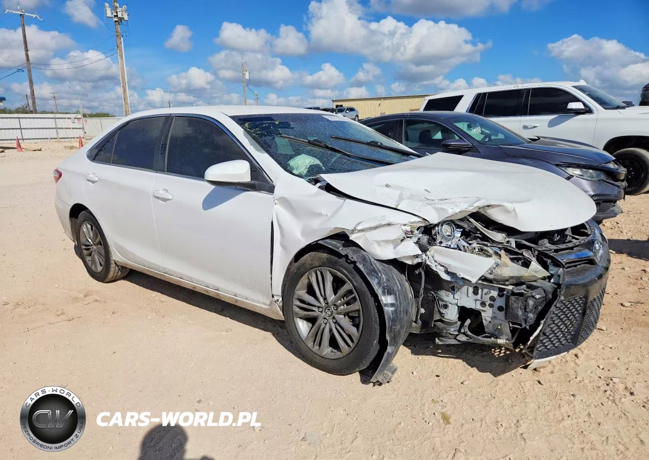 2015 Toyota Camry Se VIN:4T1BF1FK9FU039821 - 4