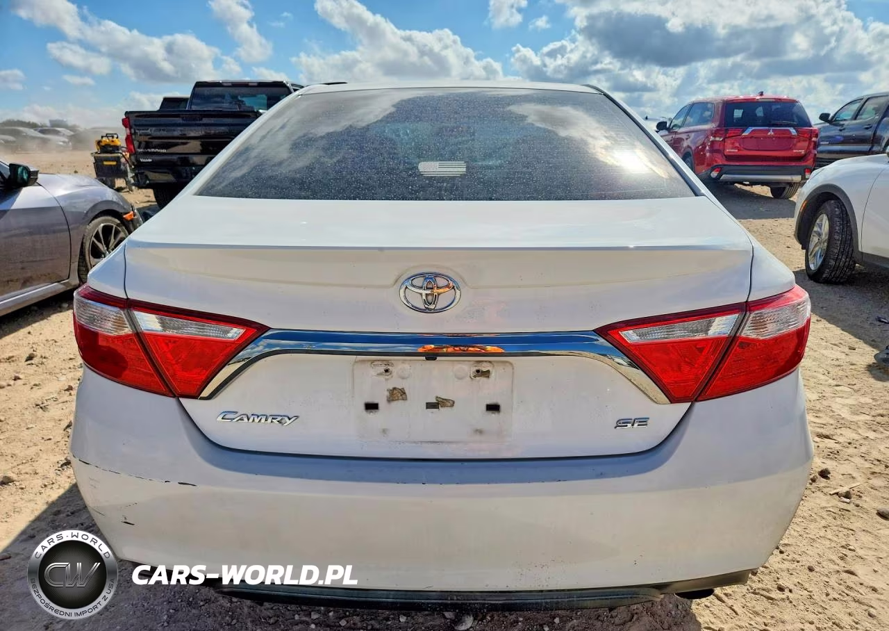 2015 Toyota Camry Se VIN:4T1BF1FK9FU039821 - 6