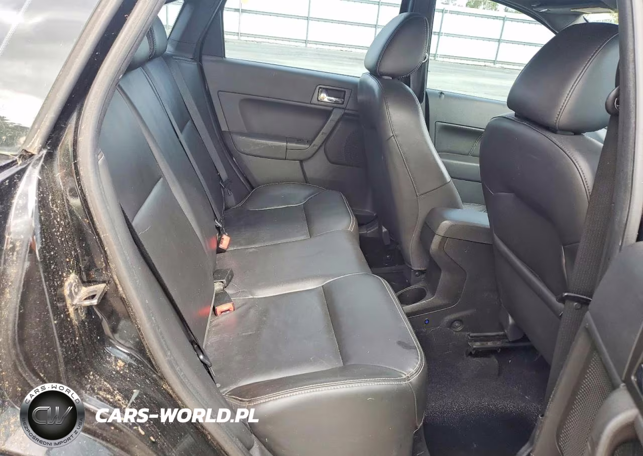 2011 Ford Focus Sel VIN:1FAHP3HN8BW109943 - 10