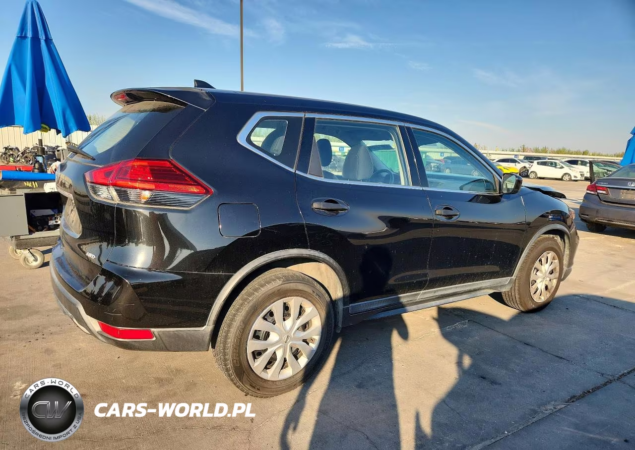 2017 Nissan Rogue S VIN:KNMAT2MV0HP544188 - 3