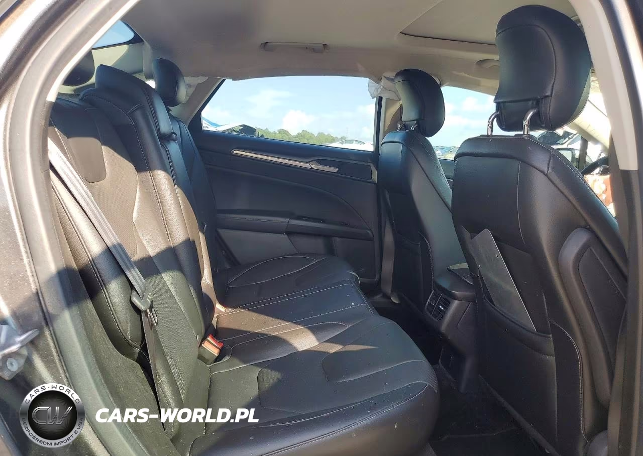 2015 Ford Fusion Titanium VIN:3FA6P0K93FR149101 - 10