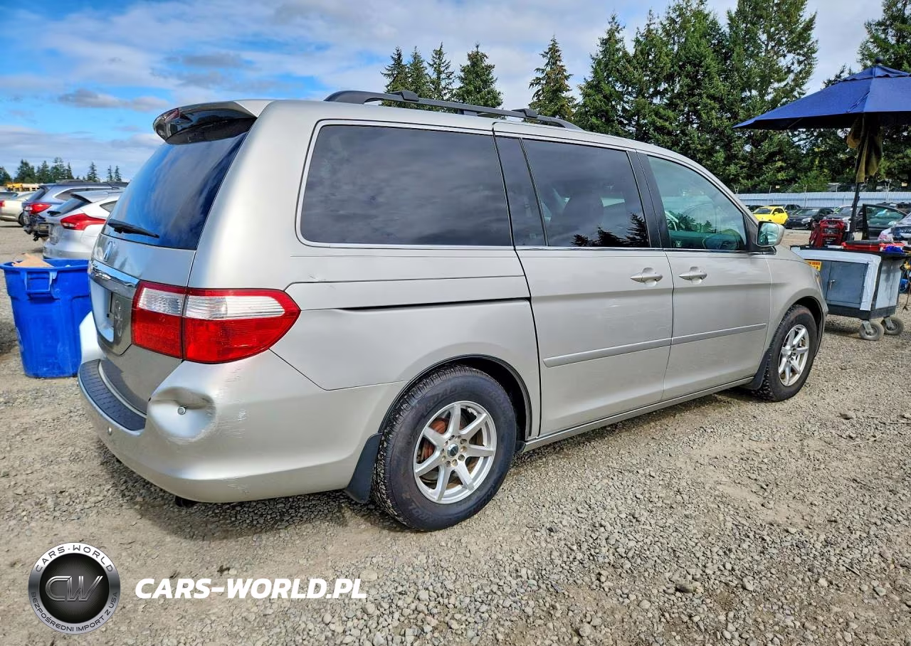 2006 Honda Odyssey Touring VIN:5FNRL388X6B113376 - 3