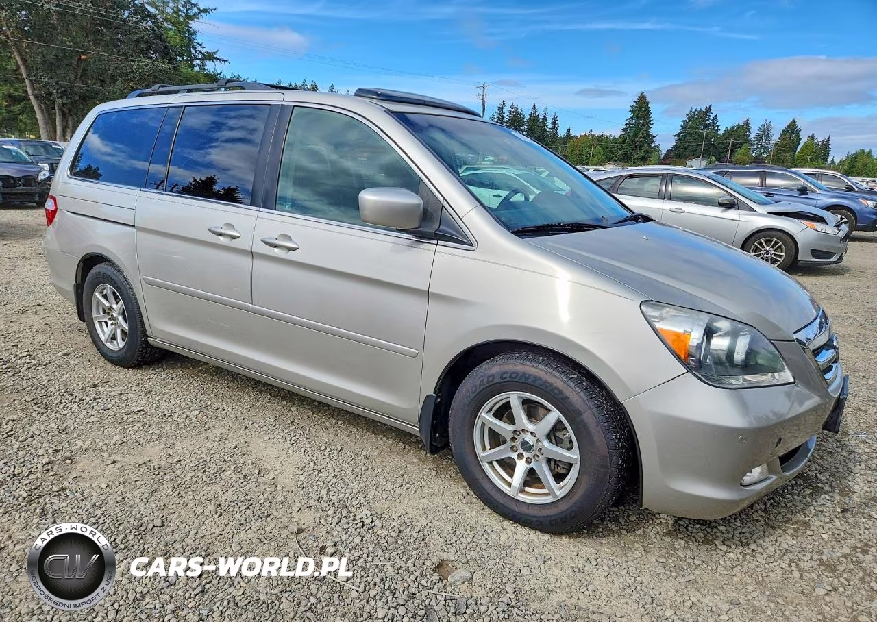 2006 Honda Odyssey Touring VIN:5FNRL388X6B113376 - 4