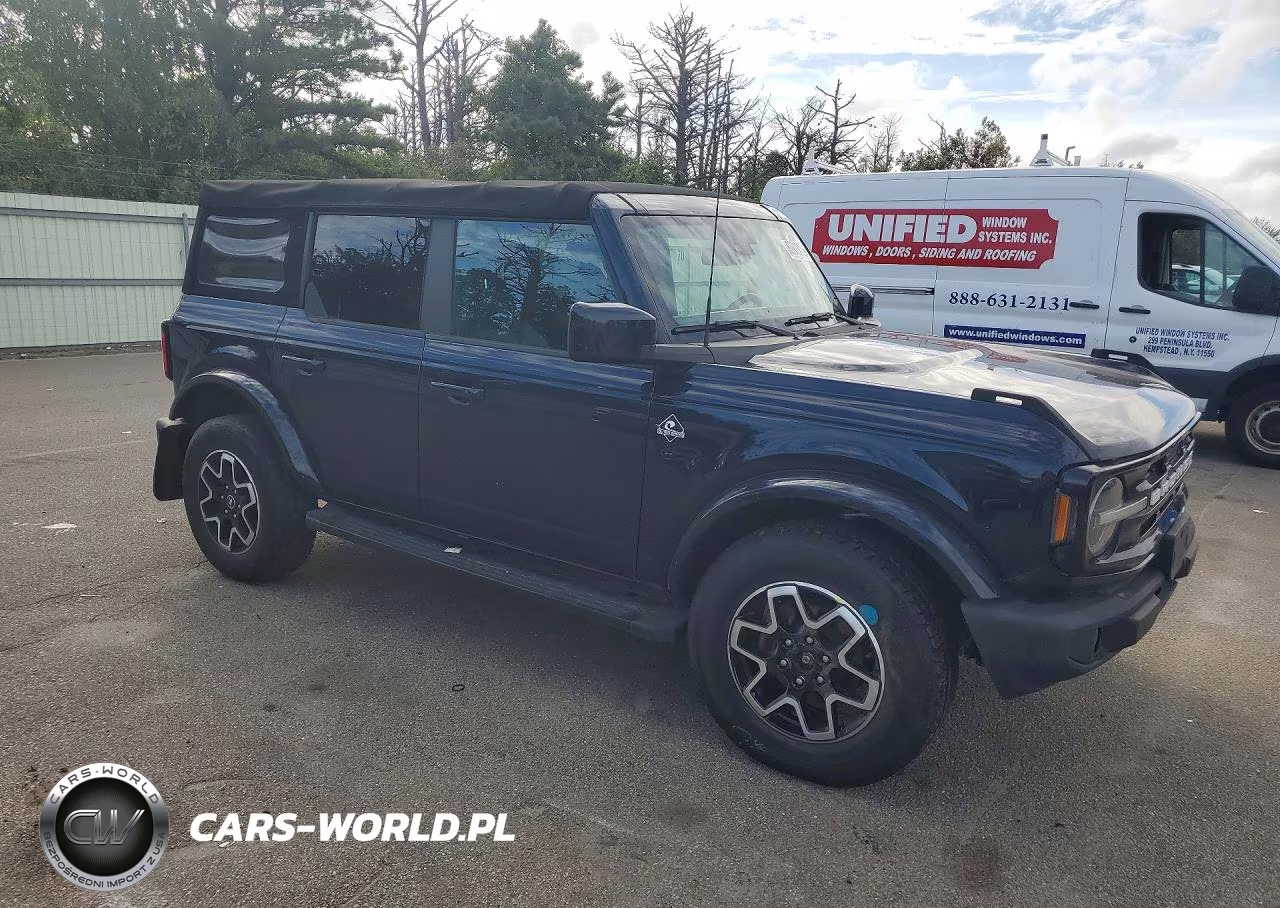 2021 Ford Bronco Base VIN:1FMDE5BH4MLA86920 - 4