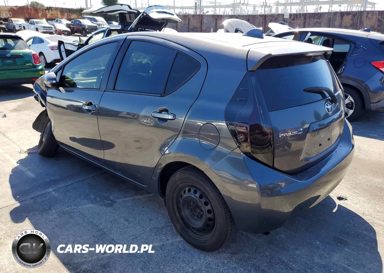 2016 Toyota Prius C One VIN:JTDKDTB3XG1139112 - 2