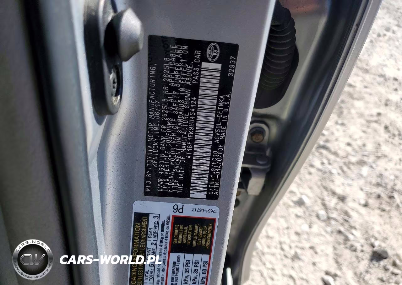 2017 Toyota Camry Le VIN:4T1BF1FK9HU454124 - 12