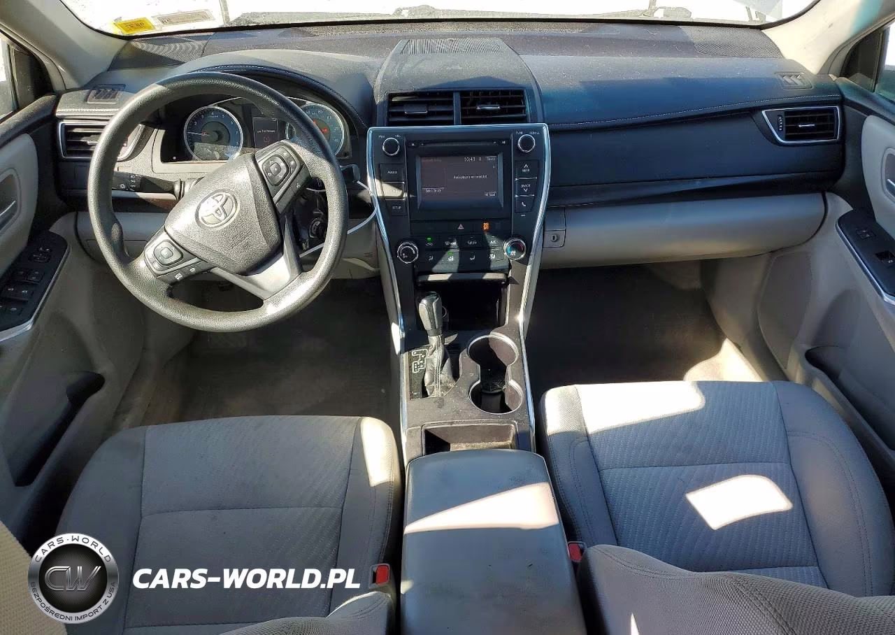 2017 Toyota Camry Le VIN:4T1BF1FK9HU454124 - 8
