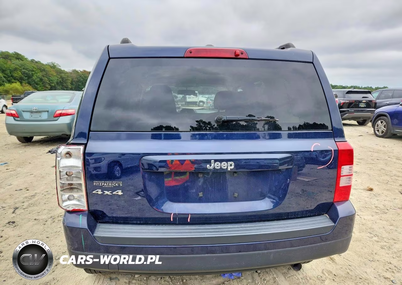 2016 Jeep Patriot Sport VIN:1C4NJRBB5GD608797 - 6