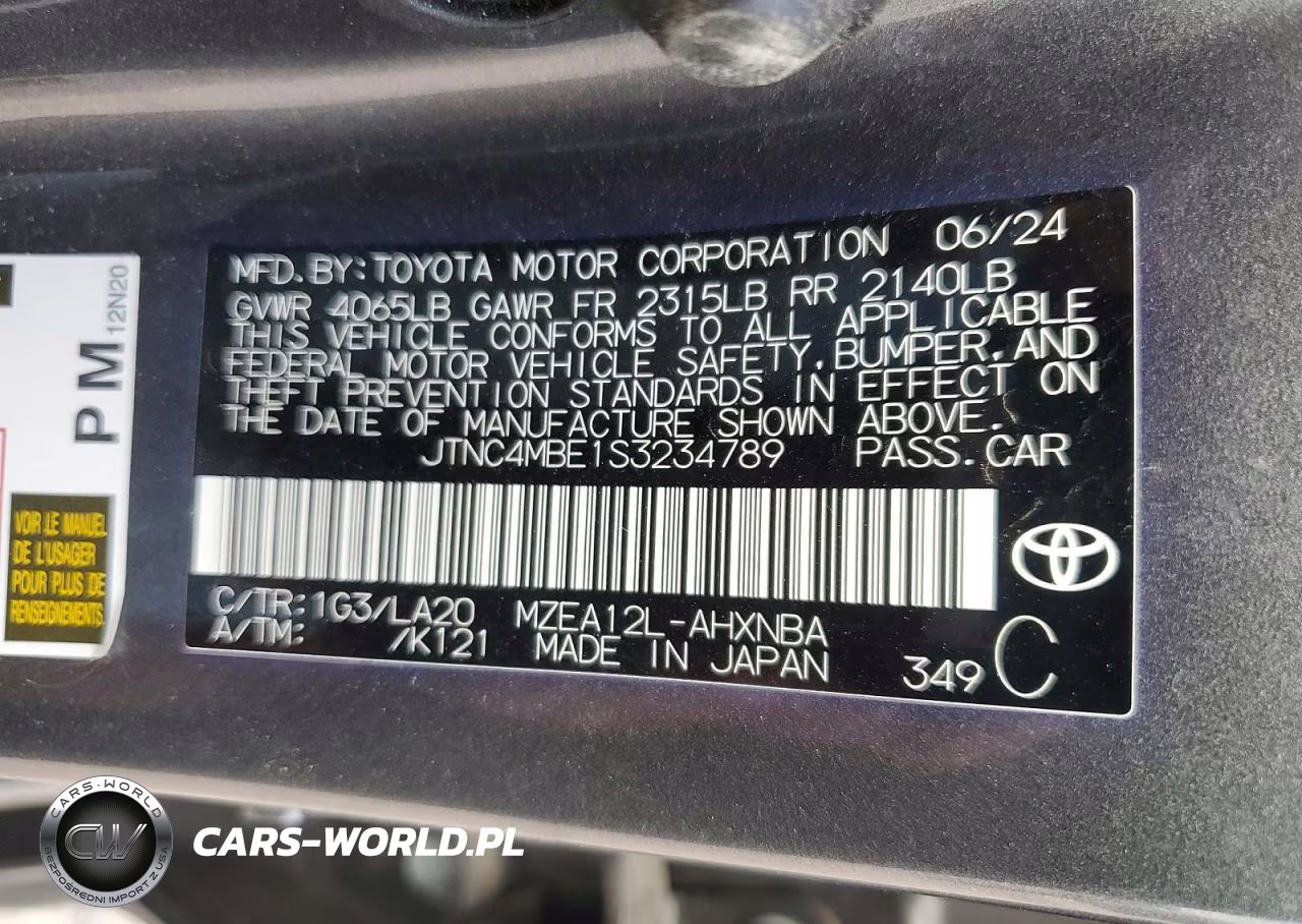 2025 Toyota Corolla Xse VIN:JTNC4MBE1S3234789 - 12