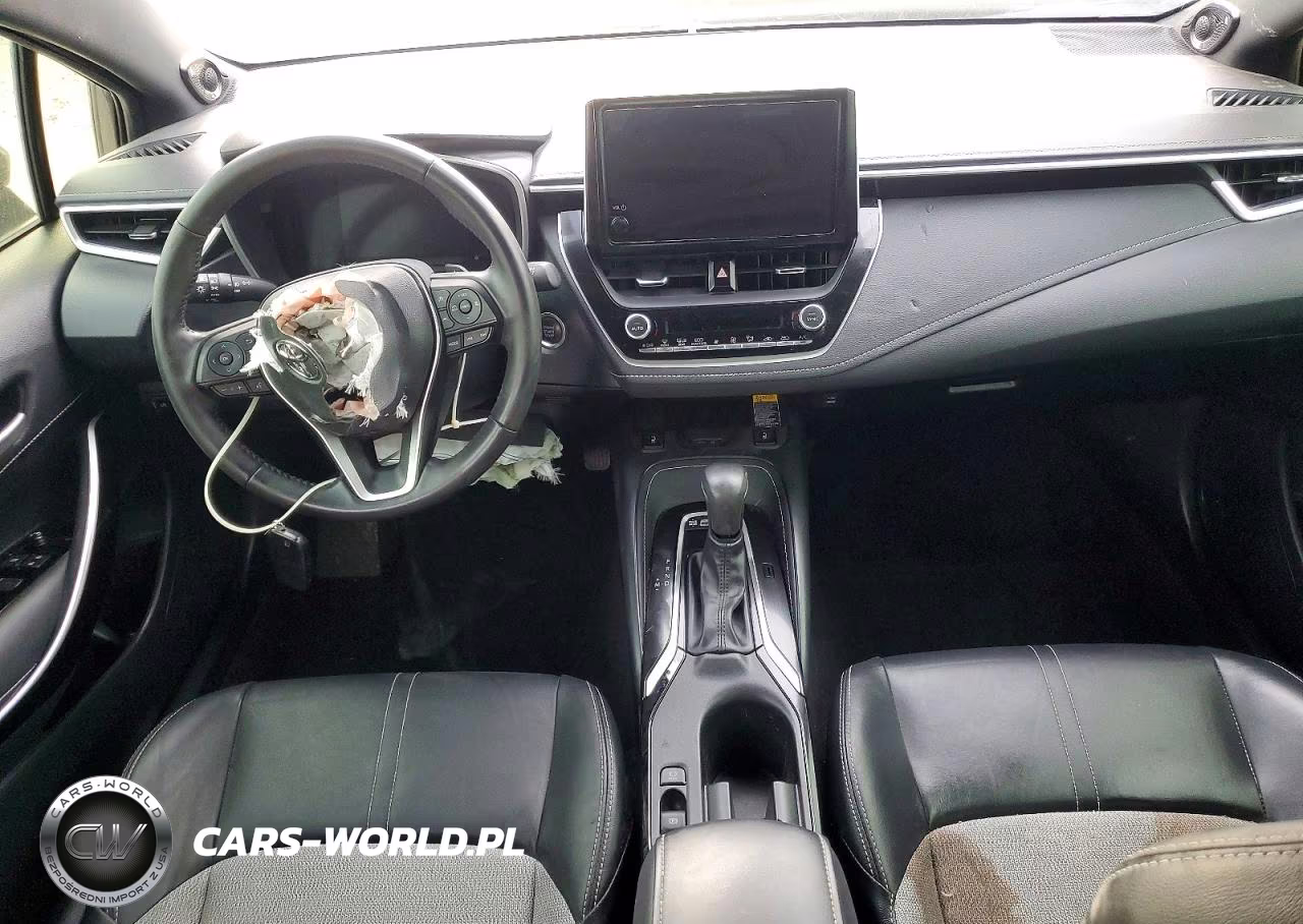 2025 Toyota Corolla Xse VIN:JTNC4MBE1S3234789 - 8