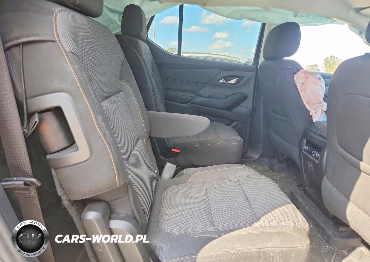 2021 Chevrolet Traverse Lt VIN:1GNERGKW8MJ163735 - 11