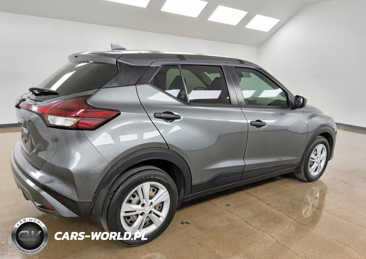 2023 Nissan Kicks S VIN:3N1CP5BV4PL556200 - 3