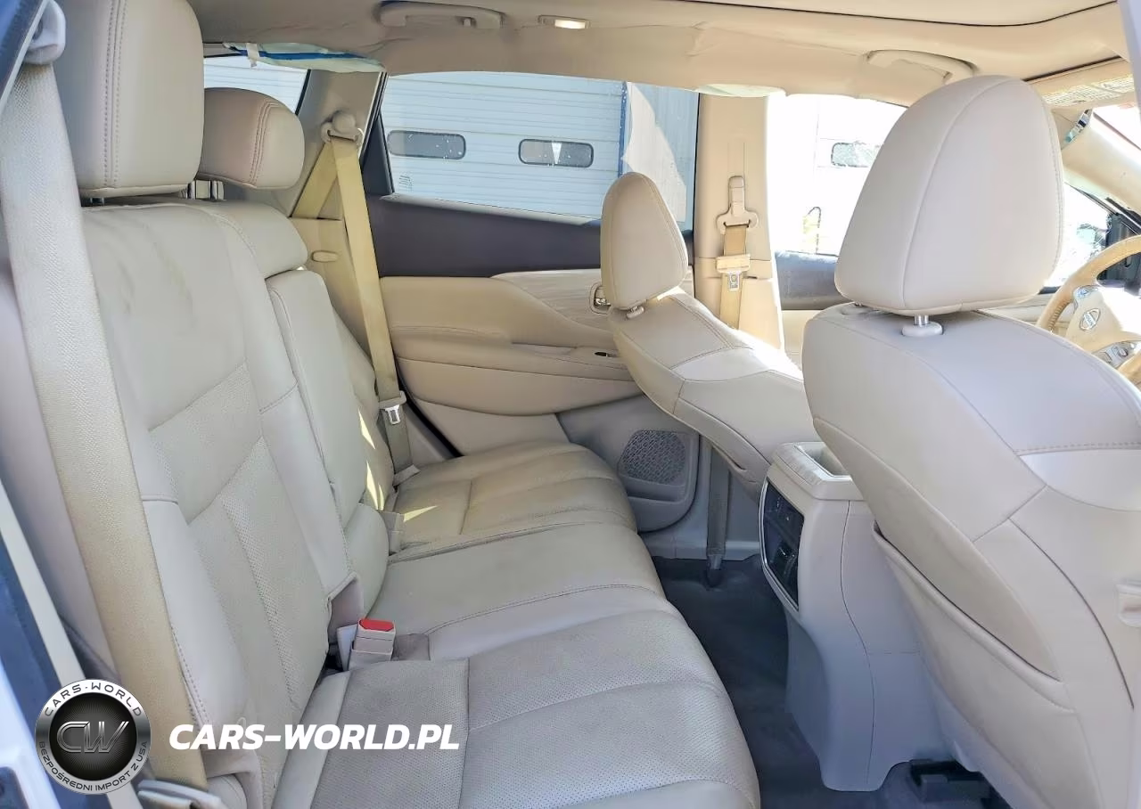 2018 Nissan Murano Platinum VIN:5N1AZ2MG1JN135128 - 10