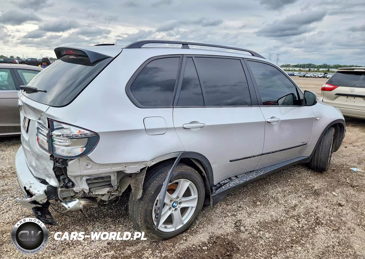 2012 BMW X5 xDrive35D VIN:5UXZW0C56CL673230 - 3