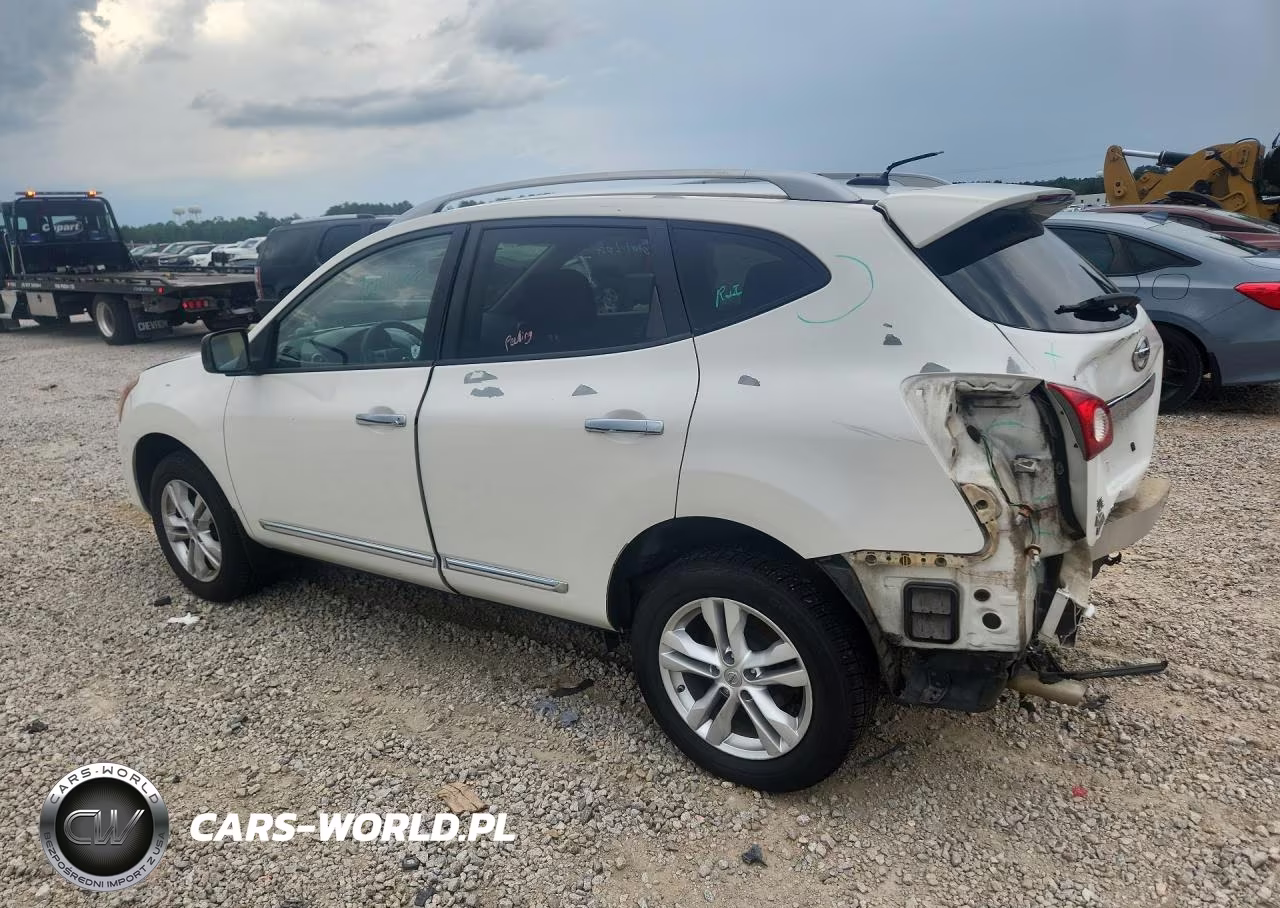 NISSAN ROGUE SELECT VIN:JN8AS5MT2FW660647 - 2