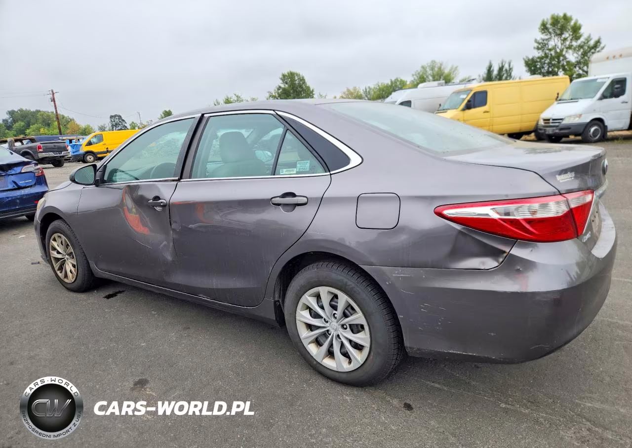 2015 Toyota Camry Le VIN:4T4BF1FK4FR510781 - 2