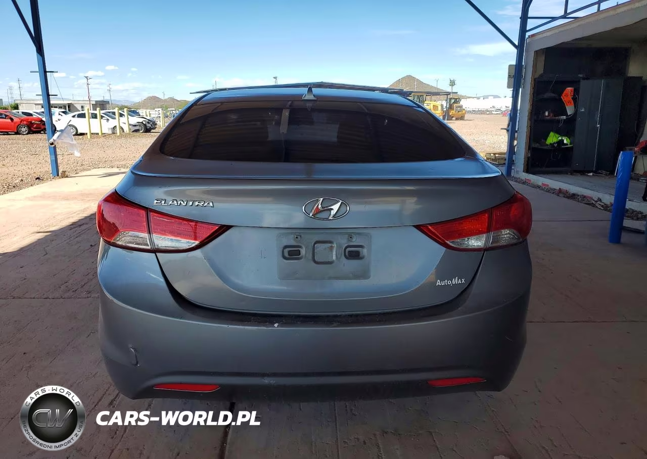 2013 Hyundai Elantra Gls VIN:5NPDH4AE3DH185844 - 6