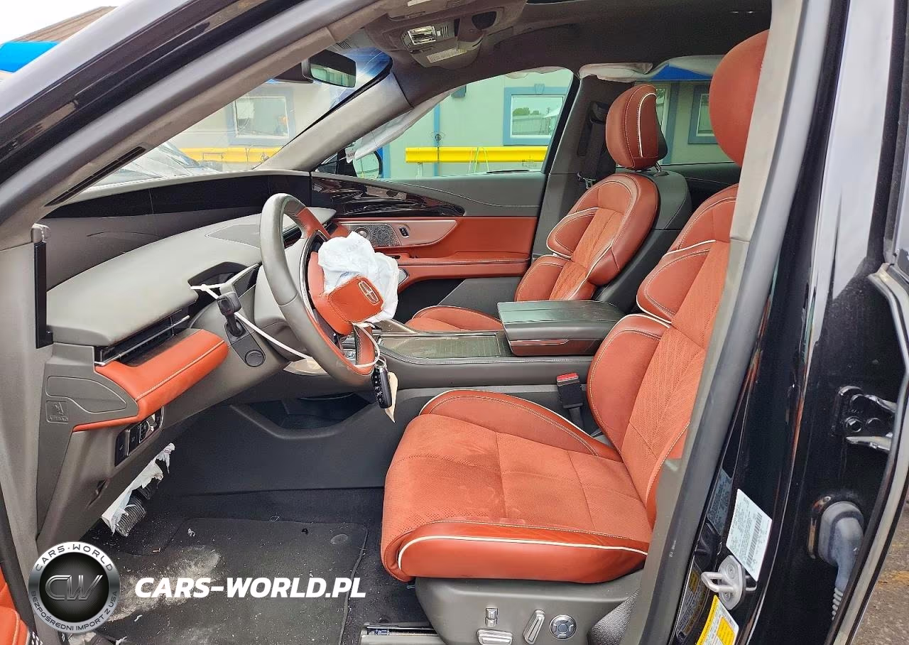2024 Lincoln Nautilus Black Label VIN:5LMPJ9JA6RJ778701 - 7