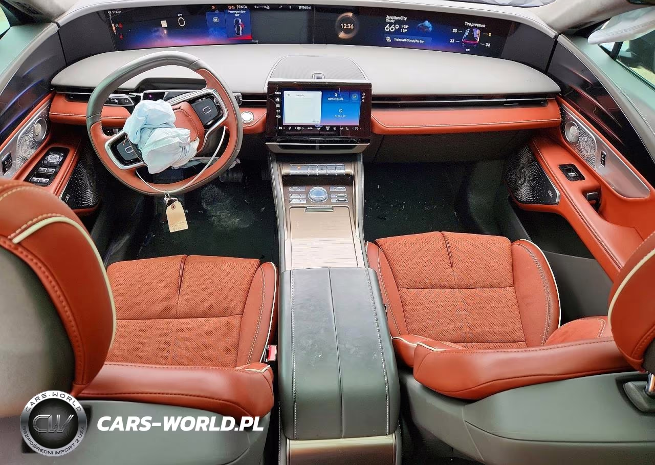 2024 Lincoln Nautilus Black Label VIN:5LMPJ9JA6RJ778701 - 8