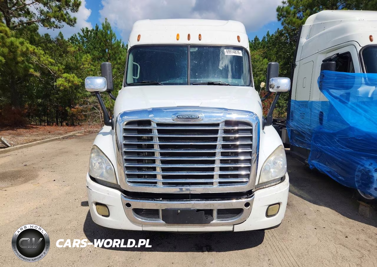 2014 Freightliner Cascadia 125 VIN:1FUJGLD5XELFS3325 - 5